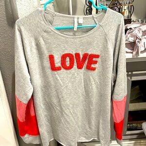 🧡❤️LOVE long sleeve shirt